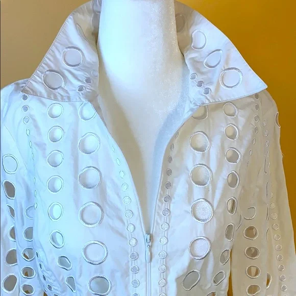 Spanner White Jacket - Picture 3 of 7